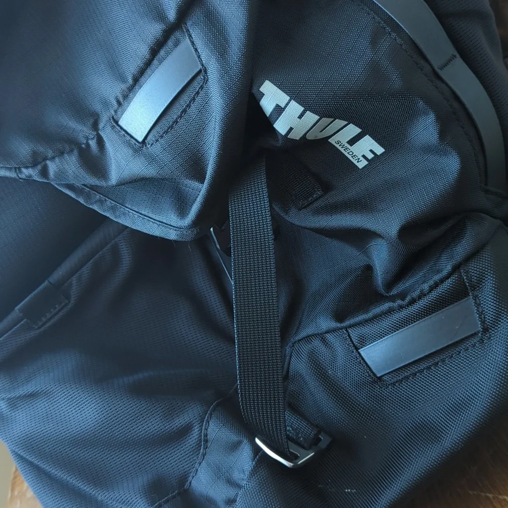 Thule Enroute Mosey Backpack - Picture 2 of 11